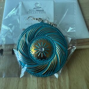 MACY LIVE SHOW LISTING EVERYTHING ON SALE